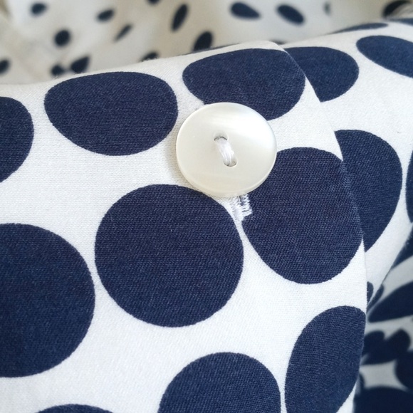 Jones New York White Navy Blue Polka Dot Mid-Century Modern 3/4 Sleeve Top P/S - Picture 10 of 12